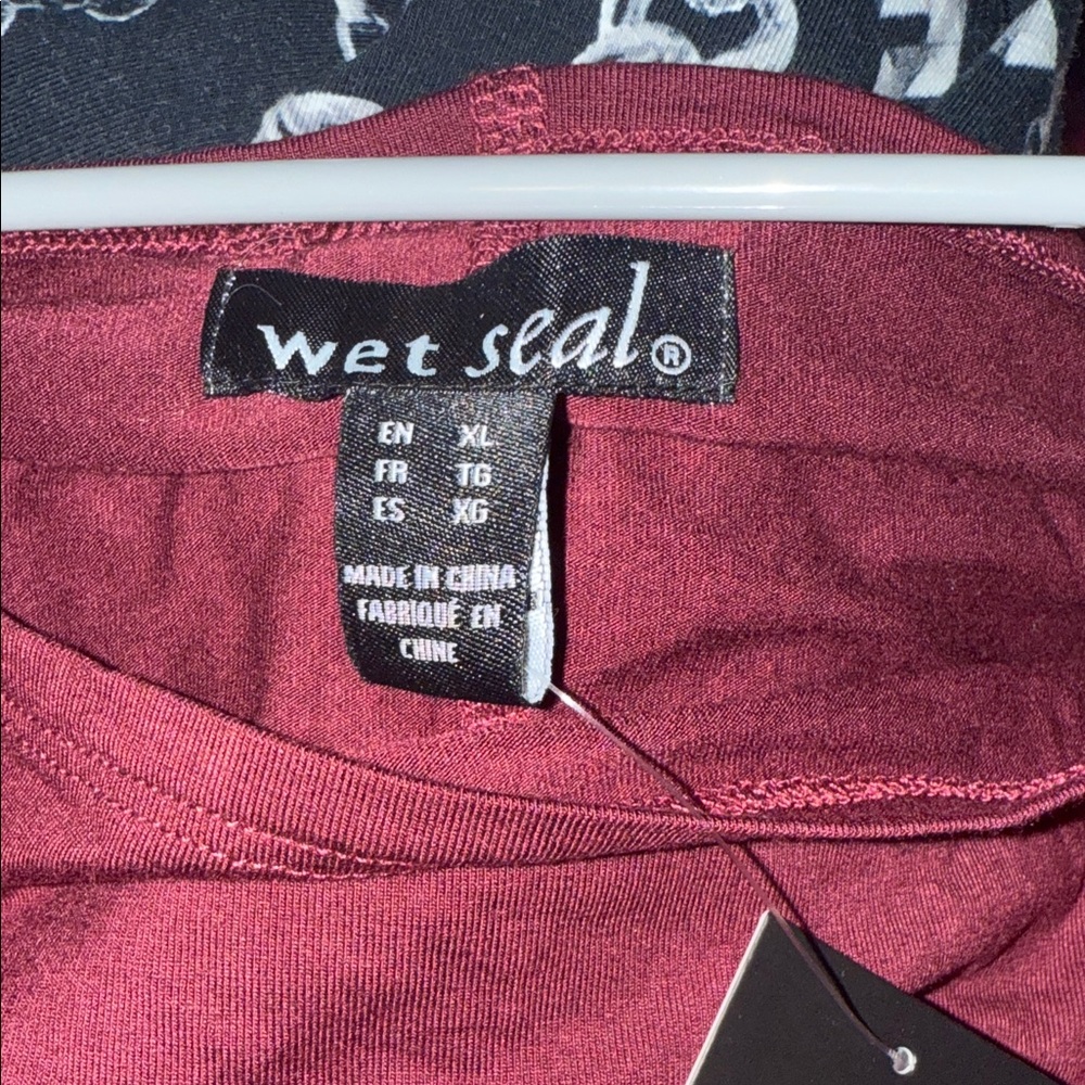 Wet Seal Maroon Long Sleeve Draped Neck Top - Picture 3 of 6